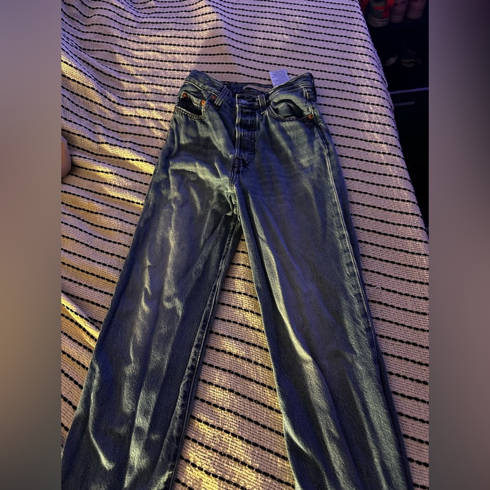 Levi’s Ribcage Straight Leg Jeans